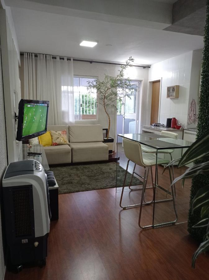 Apto Com Varanda - 5km Do Aeroporto Bsb - Nucleo Bandeirante Apartment